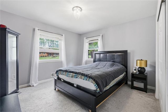6316 Hedges Avenue, Raytown, MO 64133