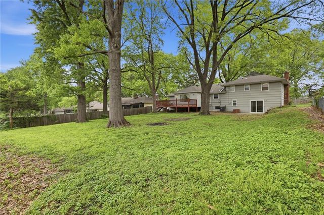6316 Hedges Avenue, Raytown, MO 64133