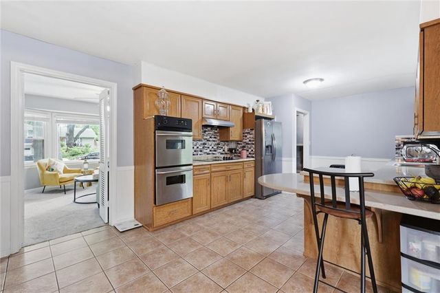 6316 Hedges Avenue, Raytown, MO 64133