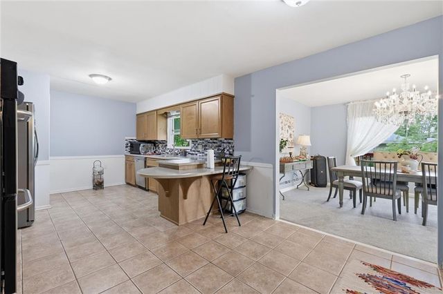 6316 Hedges Avenue, Raytown, MO 64133