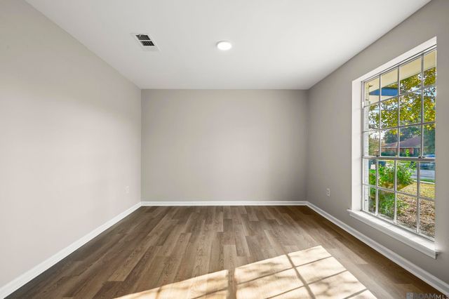 10806 Timberlane Ave, Baton Rouge, LA 70811