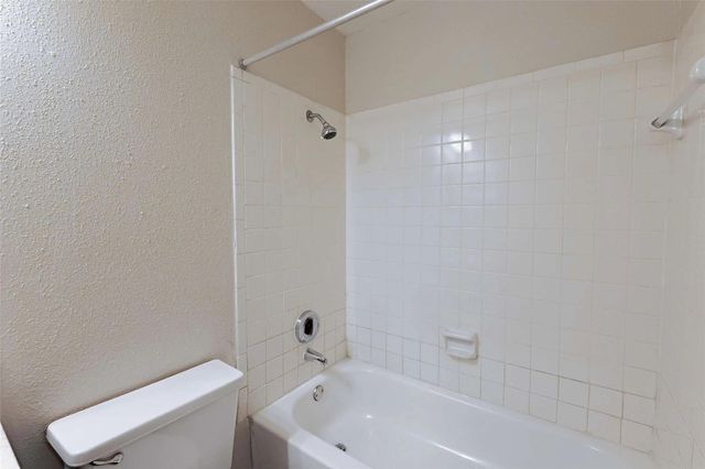 2809 W William Cannon DR G305, Austin, TX 78745
