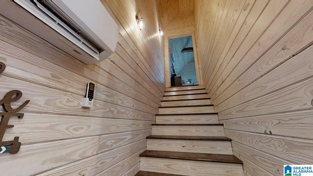 40 COUNTY ROAD 2038, Crane Hill, AL 35053