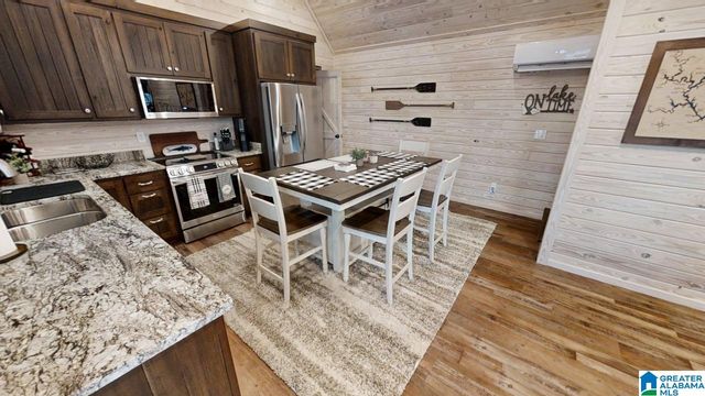 40 COUNTY ROAD 2038, Crane Hill, AL 35053