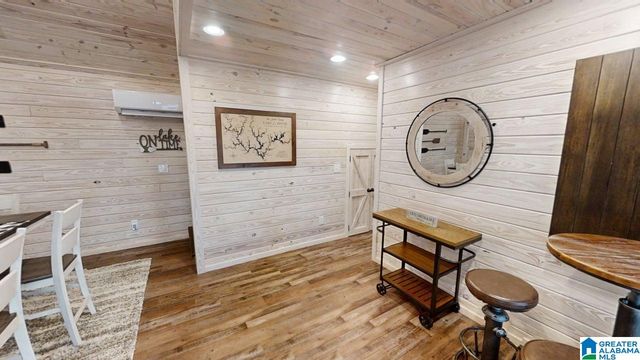 40 COUNTY ROAD 2038, Crane Hill, AL 35053