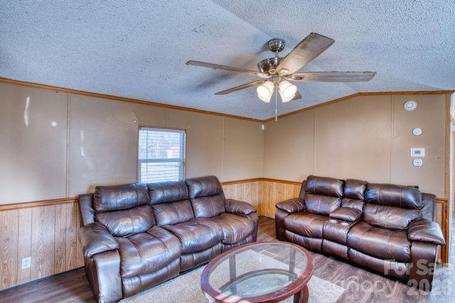 977 Lavender Road, Grover, NC 28073