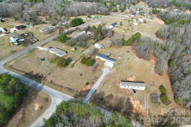 977 Lavender Road, Grover, NC 28073