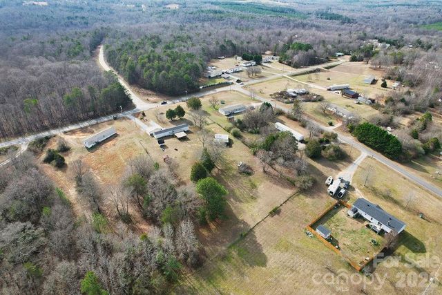 977 Lavender Road, Grover, NC 28073