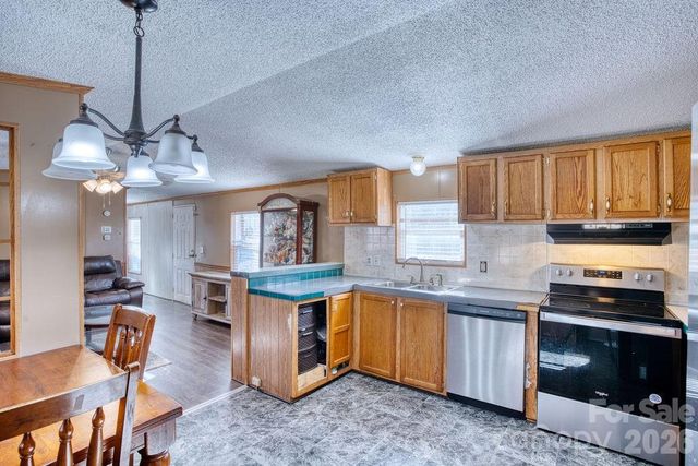 977 Lavender Road, Grover, NC 28073