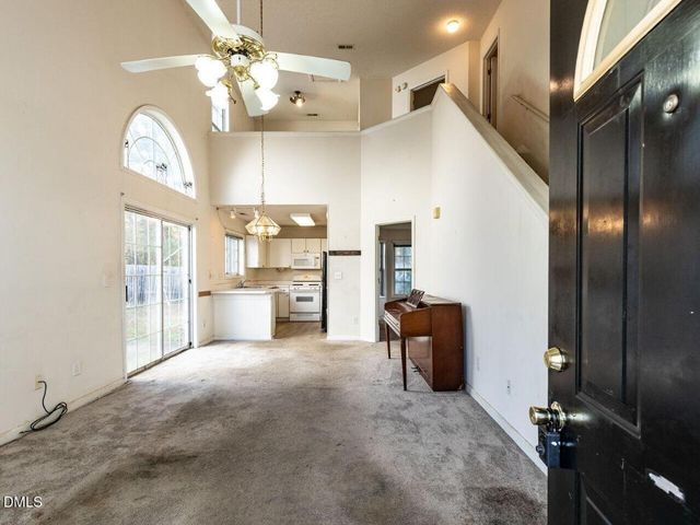 1508 Beacon Village Drive, Raleigh, NC 27604