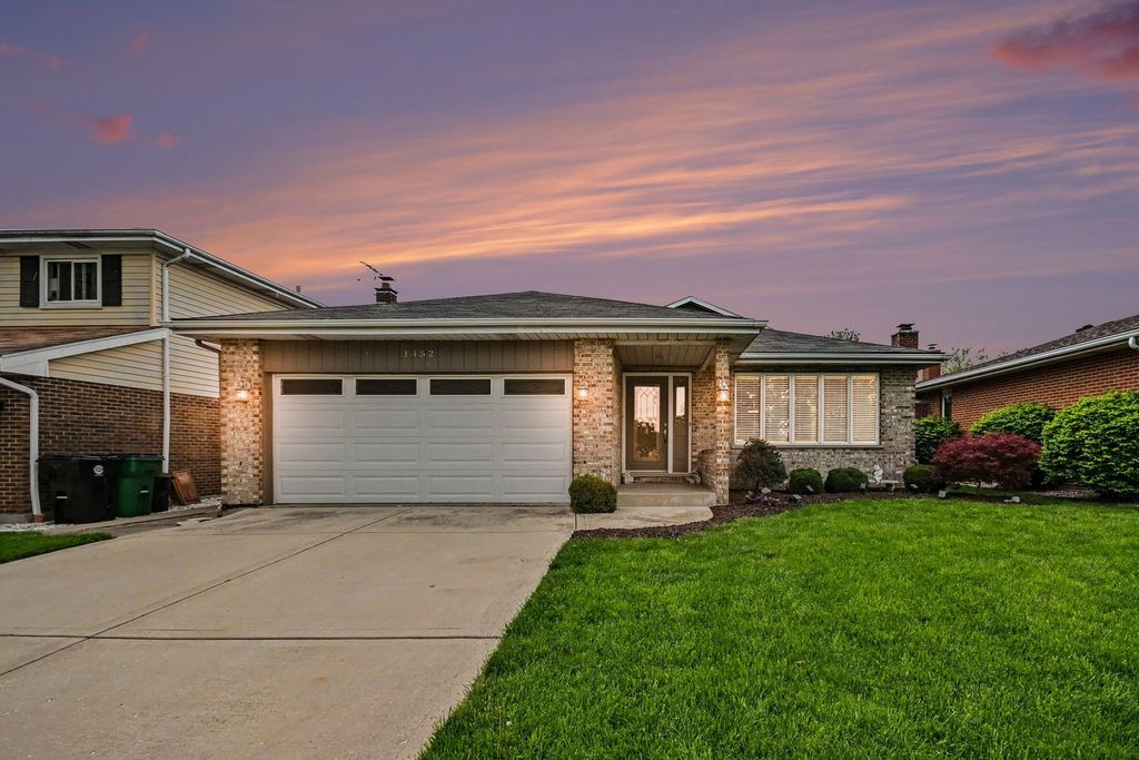 1452 Concord Avenue, Westchester, IL 60154