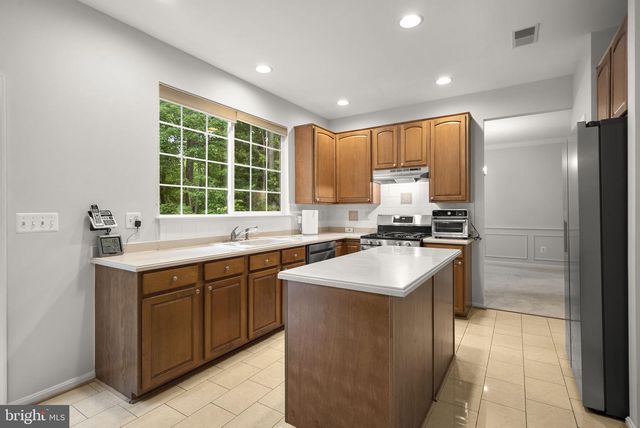 4012 COTTON TREE LN, Burtonsville, MD 20866