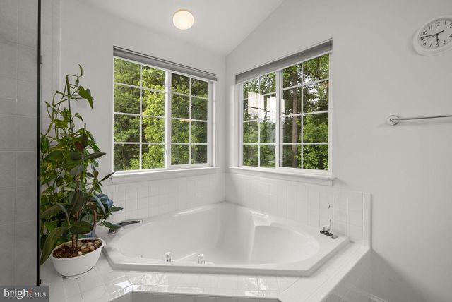 4012 COTTON TREE LN, Burtonsville, MD 20866
