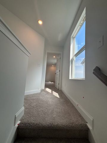 977 Nance Ln, Lebanon, TN 37087