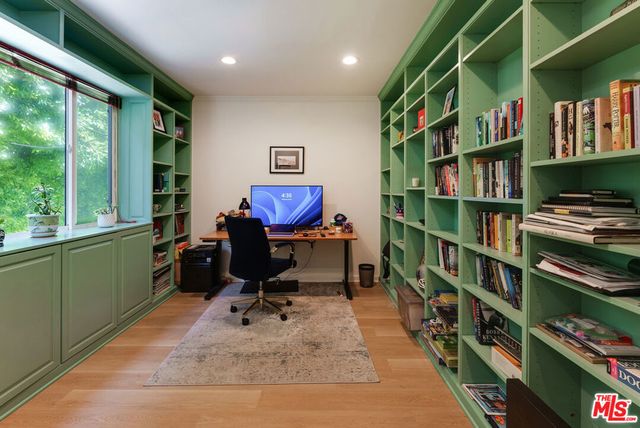 1520 Camden Avenue 105, Los Angeles, CA 90025