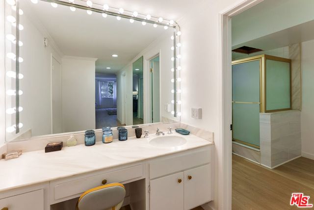 1520 Camden Avenue 105, Los Angeles, CA 90025
