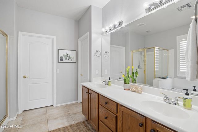 29906 N Little Leaf Drive, San Tan Valley, AZ 85143
