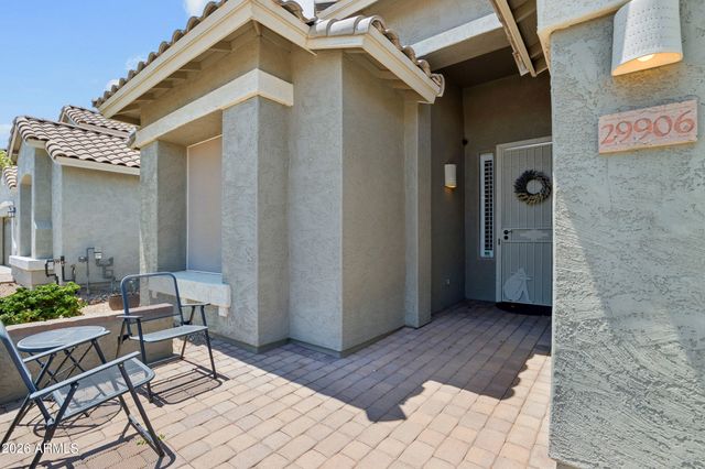 29906 N Little Leaf Drive, San Tan Valley, AZ 85143