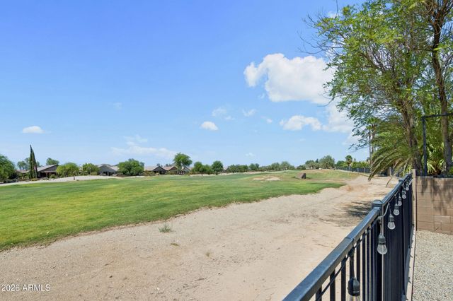 29906 N Little Leaf Drive, San Tan Valley, AZ 85143