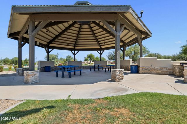 29906 N Little Leaf Drive, San Tan Valley, AZ 85143