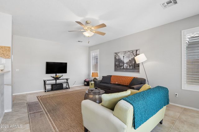29906 N Little Leaf Drive, San Tan Valley, AZ 85143