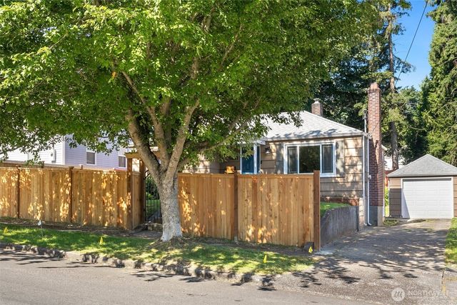 11451 71st Place S, Seattle, WA 98178