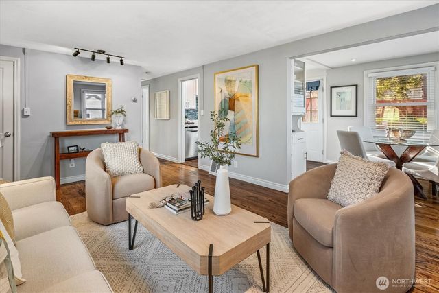 11451 71st Place S, Seattle, WA 98178