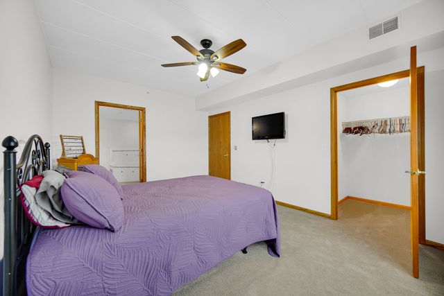 7779 Bristol Park Drive 1SE, Tinley Park, IL 60477