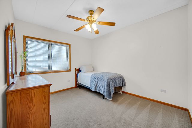 7779 Bristol Park Drive 1SE, Tinley Park, IL 60477