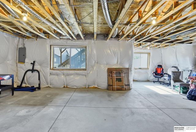 14702 S 22nd Street, Bellevue, NE 68123