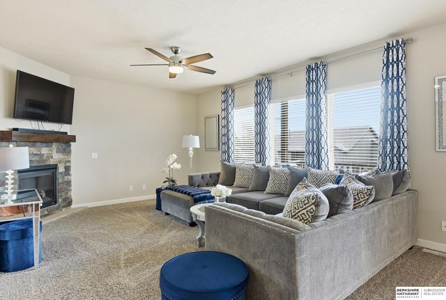 14702 S 22nd Street, Bellevue, NE 68123