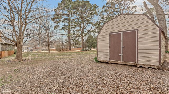 2813 Martinbrook Drive, Jonesboro, AR 72401