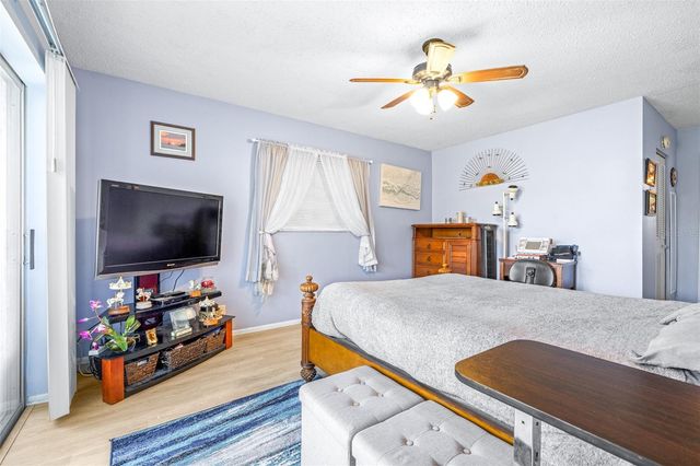 760 PILOTS WAY, Palm Harbor, FL 34685