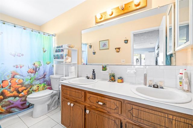 760 PILOTS WAY, Palm Harbor, FL 34685