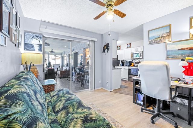 760 PILOTS WAY, Palm Harbor, FL 34685