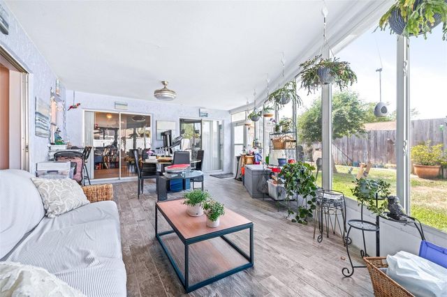 760 PILOTS WAY, Palm Harbor, FL 34685