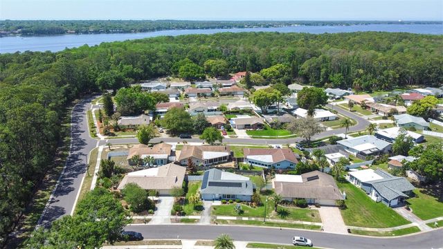 760 PILOTS WAY, Palm Harbor, FL 34685