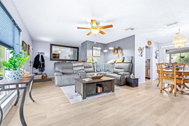 760 PILOTS WAY, Palm Harbor, FL 34685