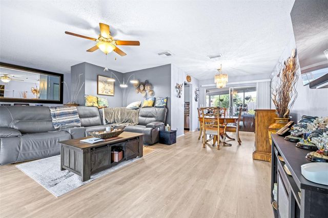 760 PILOTS WAY, Palm Harbor, FL 34685