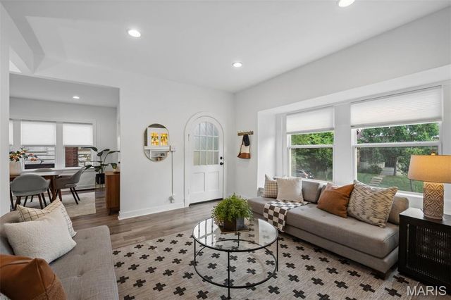 4944 Itaska Street, St Louis, MO 63109