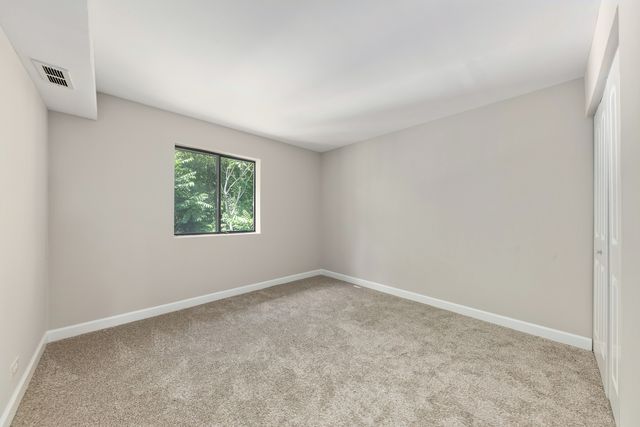 1736 S Washington Street G33, Naperville, IL 60565