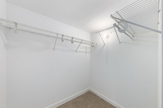 1736 S Washington Street G33, Naperville, IL 60565