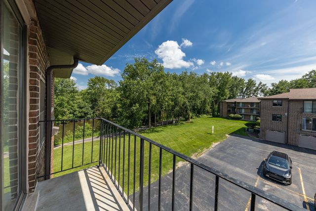 1736 S Washington Street G33, Naperville, IL 60565