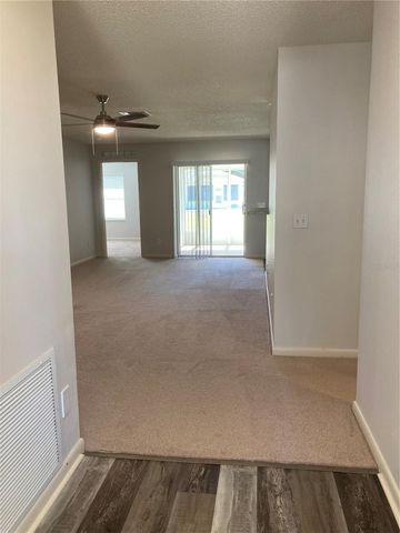 9505 SW 93 LOOP, Ocala, FL 34481