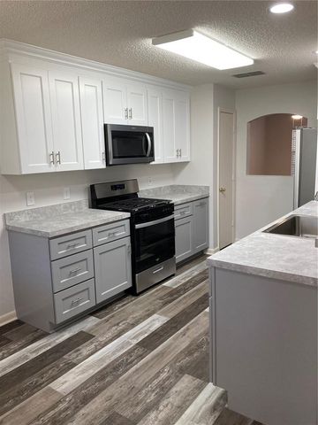 9505 SW 93 LOOP, Ocala, FL 34481