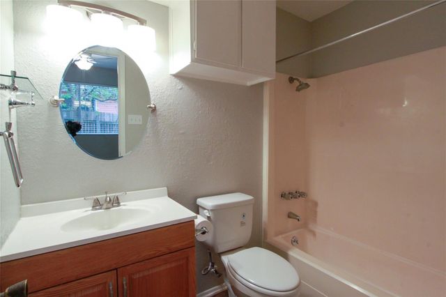 12609 Turtle Rock RD A, Austin, TX 78729