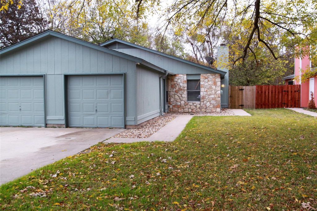 12609 Turtle Rock RD A, Austin, TX 78729