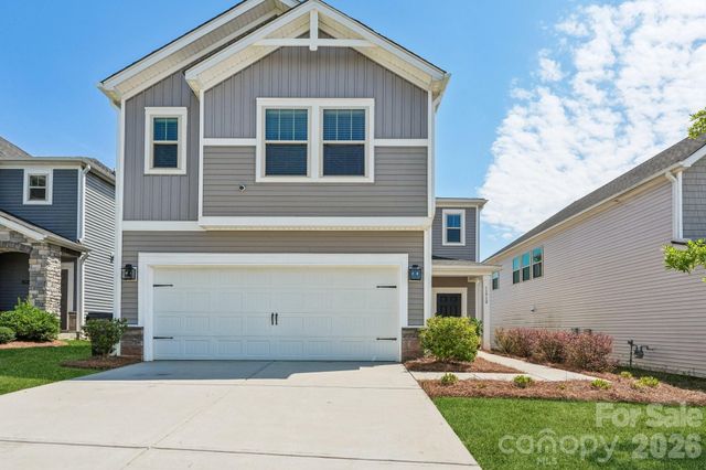 11912 Red Leaf Drive, Charlotte, NC 28215