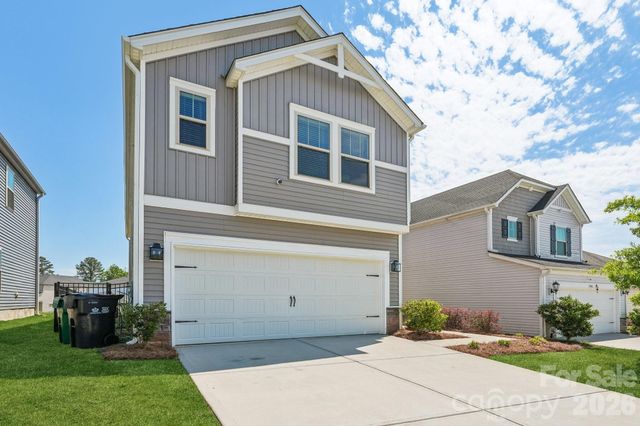 11912 Red Leaf Drive, Charlotte, NC 28215