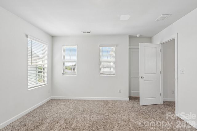 11912 Red Leaf Drive, Charlotte, NC 28215